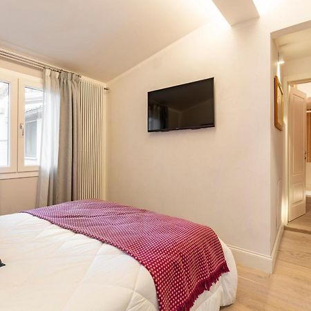 Art Apartment Luxury Sofia Suite Florence Exterior photo