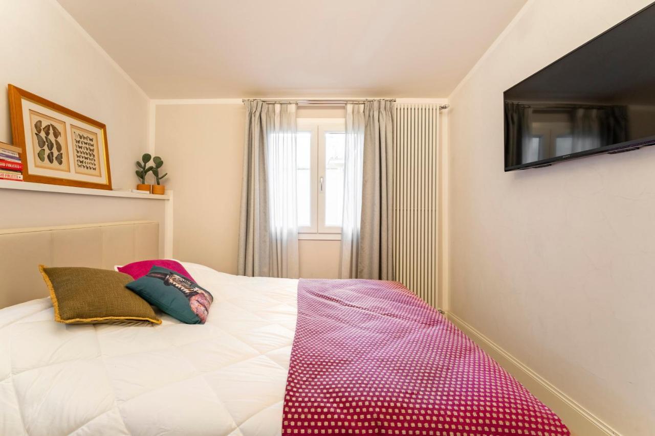 Art Apartment Luxury Sofia Suite Florence Exterior photo